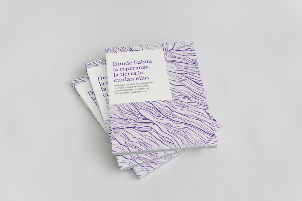 Simulación cuaderno Perifèries